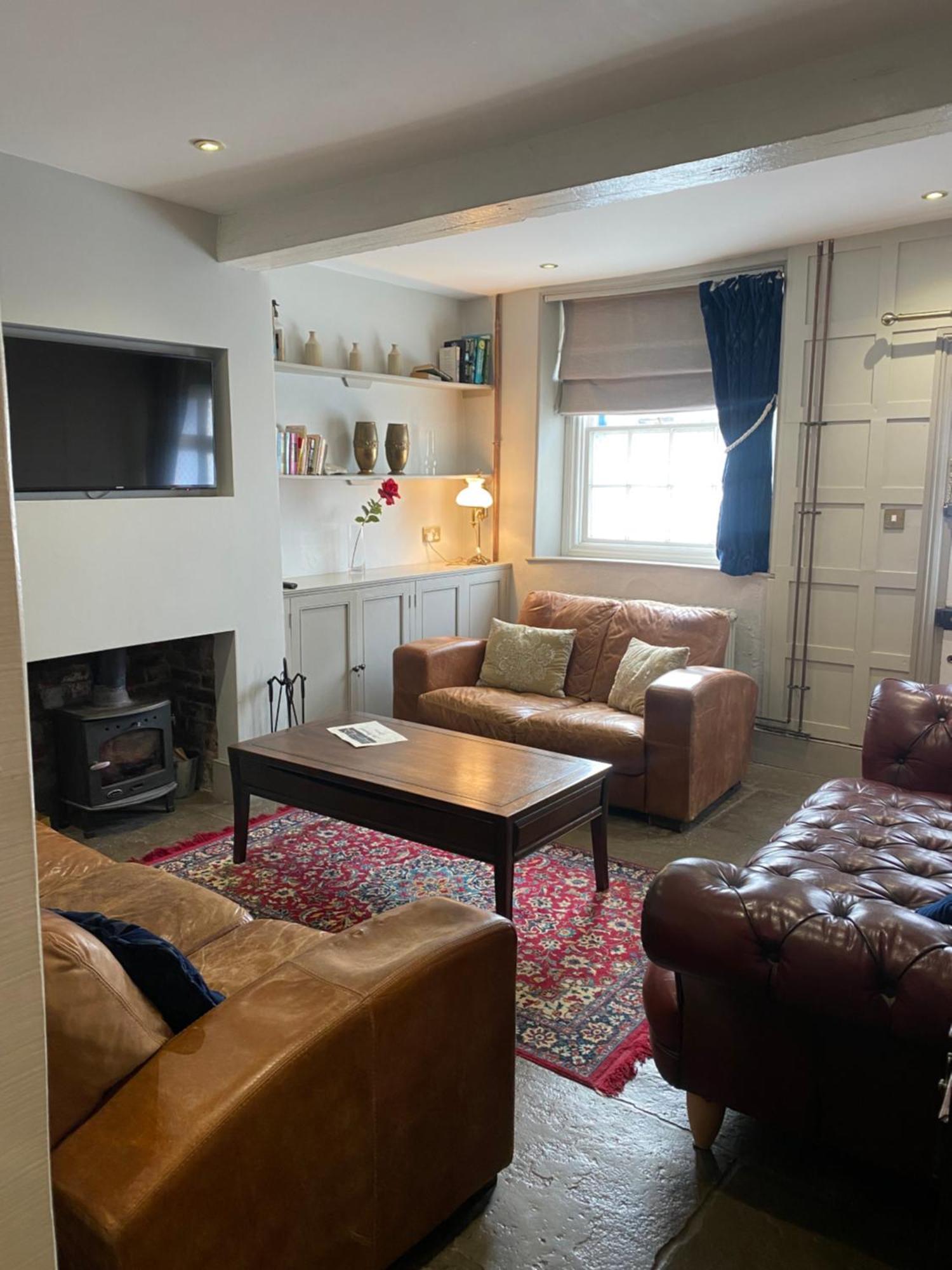 Little Monmouth 4 Bedroom Cottage, Old Town Lyme Regis, Dog Friendly And Parking Dış mekan fotoğraf